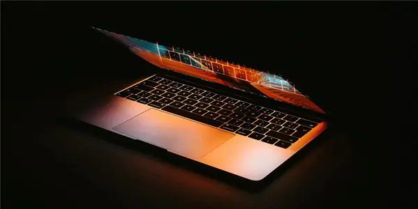 下一代显示标准 苹果未来跟进BT.2020色域：华为Mate 80 RS已率先商用
