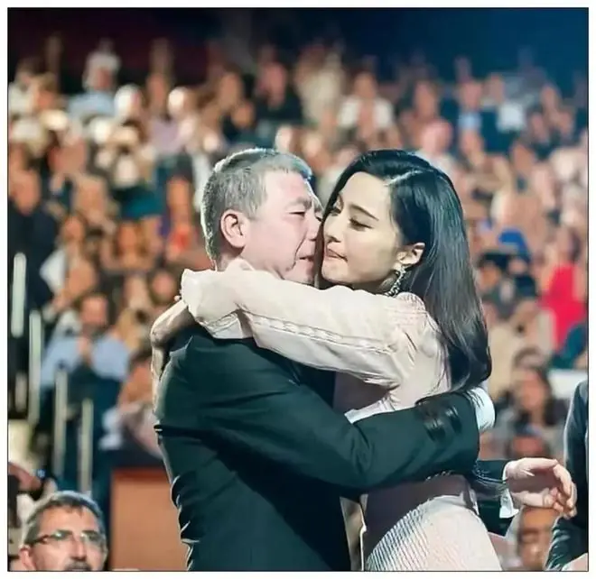 九亿姐保住了老钢炮们！做头发女星被吓到了！