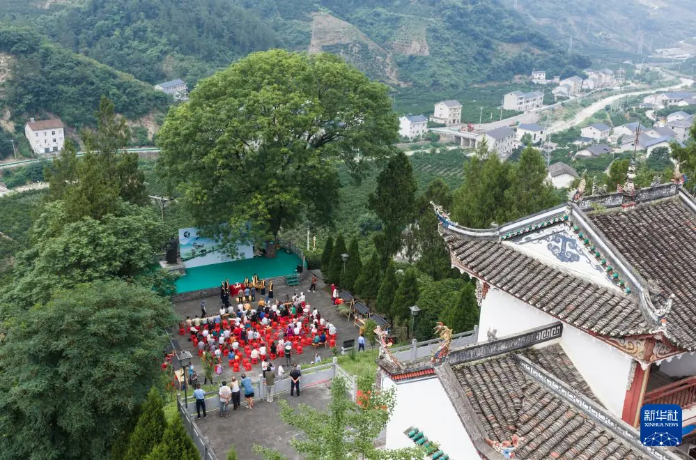 文化中国行丨湖北秭归：大山里的诗会