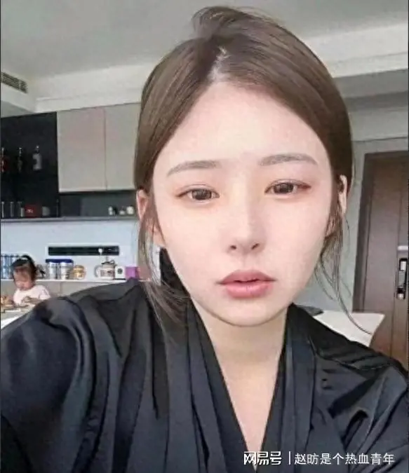 彻底凉凉！黄一鸣案判了，结果大快人心，难怪王思聪不认孩子