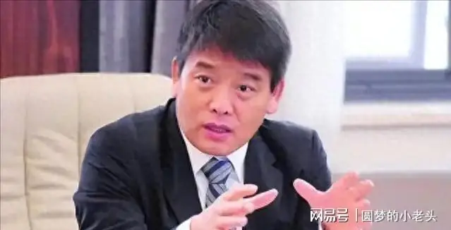 国家出手！又一亿万富翁沦为阶下囚，恶行曝光惹众怒，早该迎这天