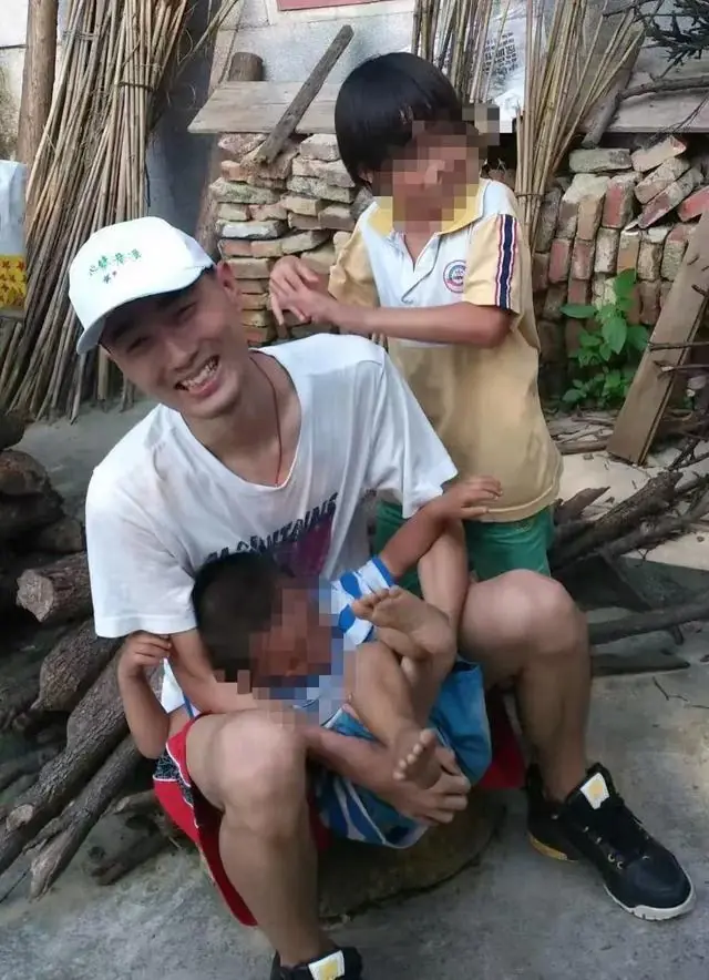 32岁，一个程序员猝死后的8小时