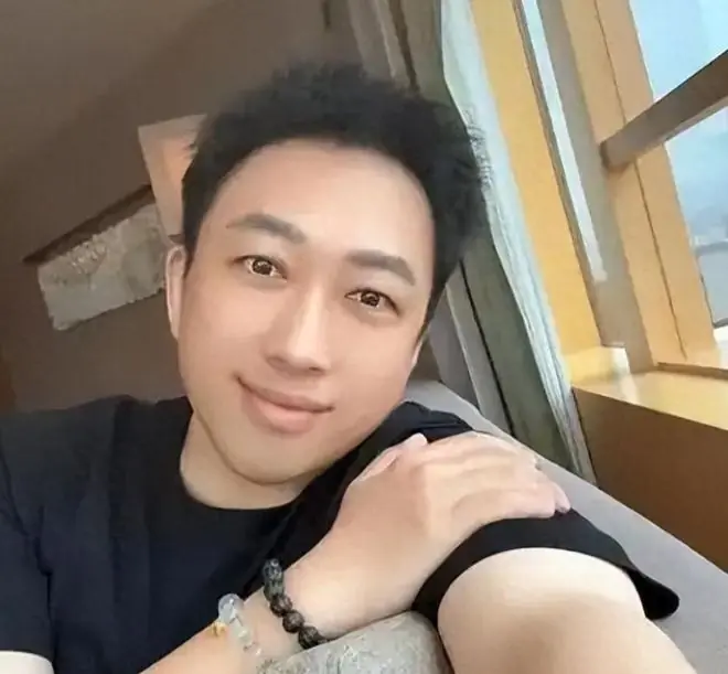 1天4个瓜！离婚、败诉、被逼发私密照、韩红风波反转，个个离谱