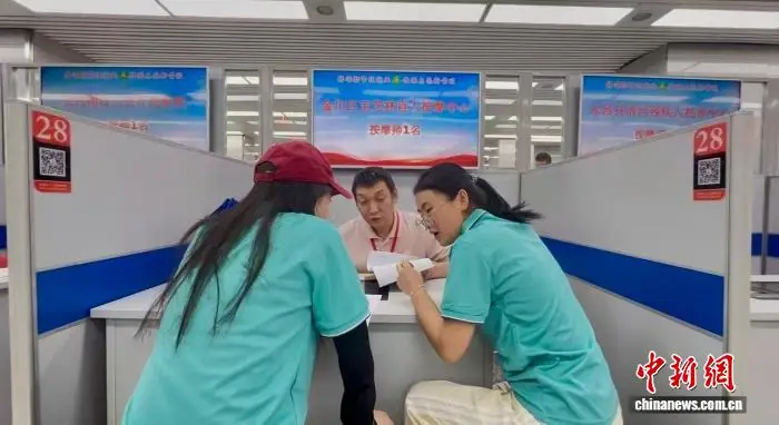 “陇原金手指”： 指尖按出新人生
