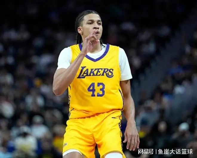 湖人拒绝马刺逆转！马农24+8立大功，湖人24号秀7中2，李贤重8中1