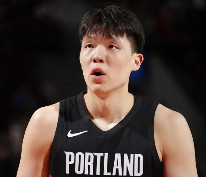 NBA夏联：开拓者遭太阳16分逆转 杨瀚森12+9+4马卢阿奇19+11