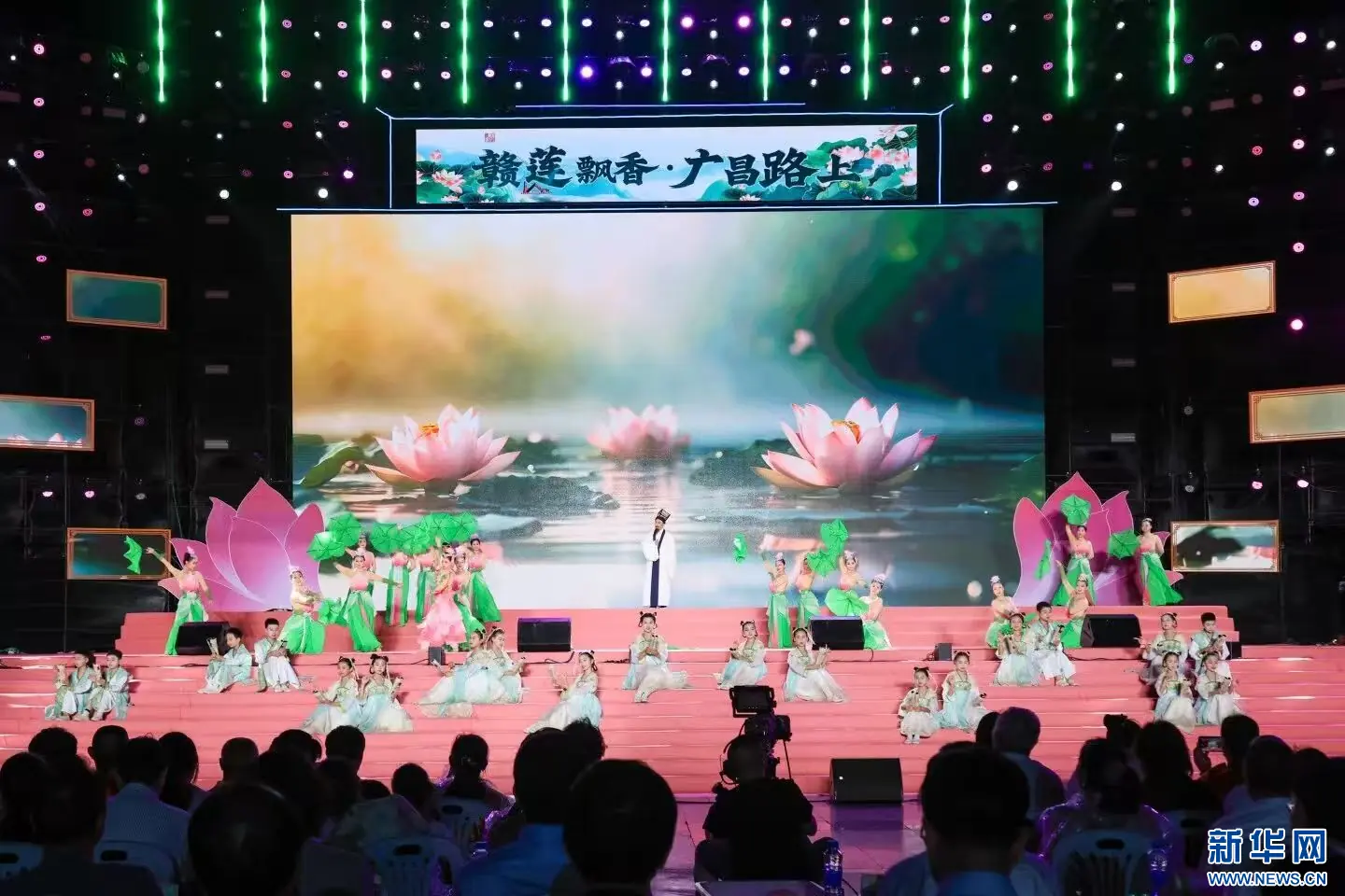 江西广昌：莲花深处好“丰”景