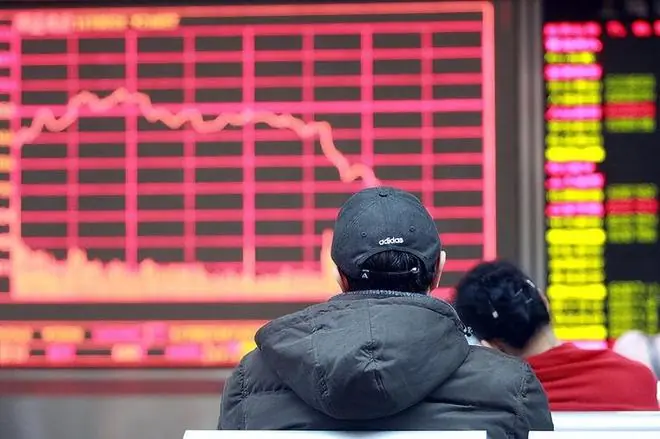 收评|恐慌蔓延！A股大跳水！日子不过了？