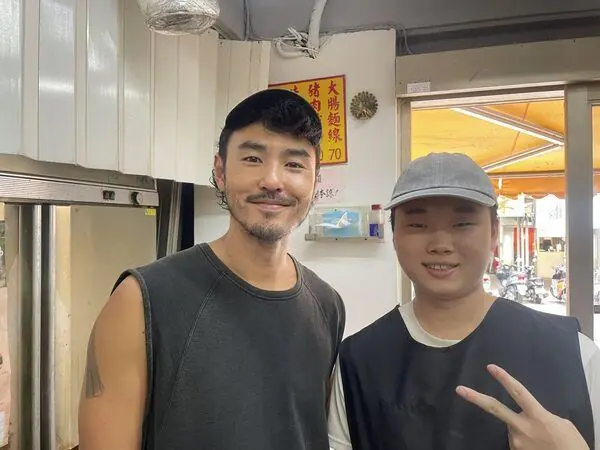 影帝是邻居！阮经天吃牛杂汤被野生捕获　网笑认：也太桂林仔