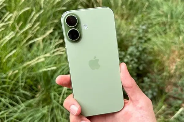 成本上涨太恐怖！苹果部分产线砍掉iPhone 17三分之一产能