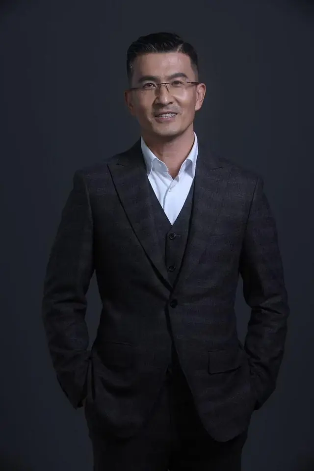 零跑汽车徐军：中国车企出海不能只拼规模，全行业应共同为“中国新能源”加分丨向内止争·向外拓局②