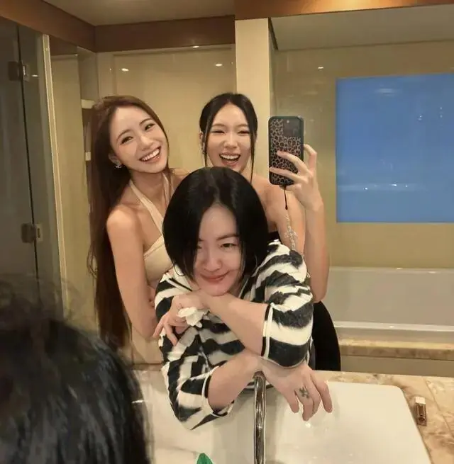小S的小红书“诈尸”了！
