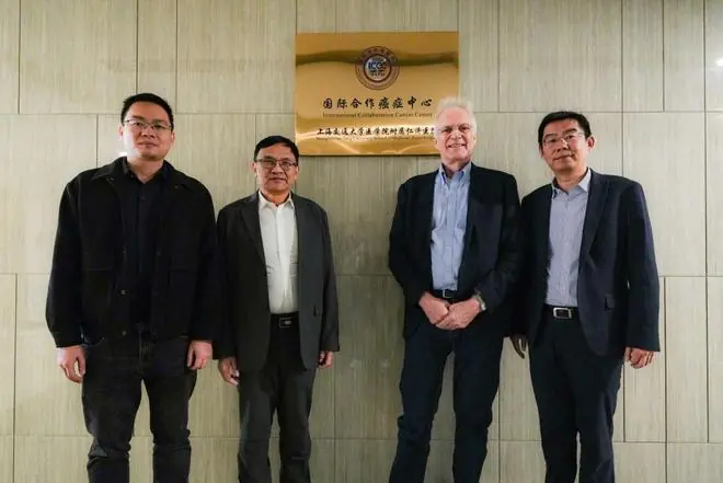 携手攻坚肝癌前沿难题，这名外籍院士斩获国际科学技术合作奖
