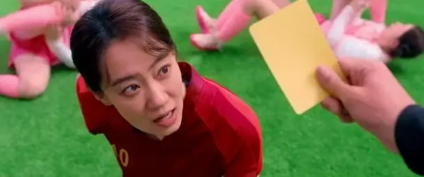《功夫女足》：情怀救不了过时的周星驰
