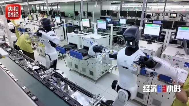闯关升级！迈入工作一线，人形机器人成“明星员工”