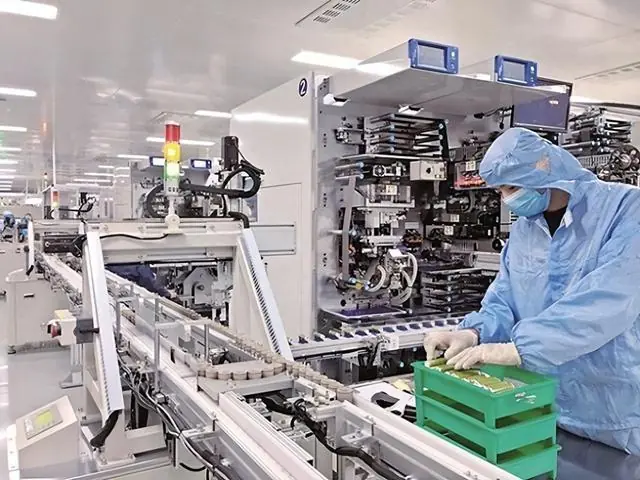 印尼傻眼了！本以为可以轻松收割中企，结果2大船撤走了全部设备
